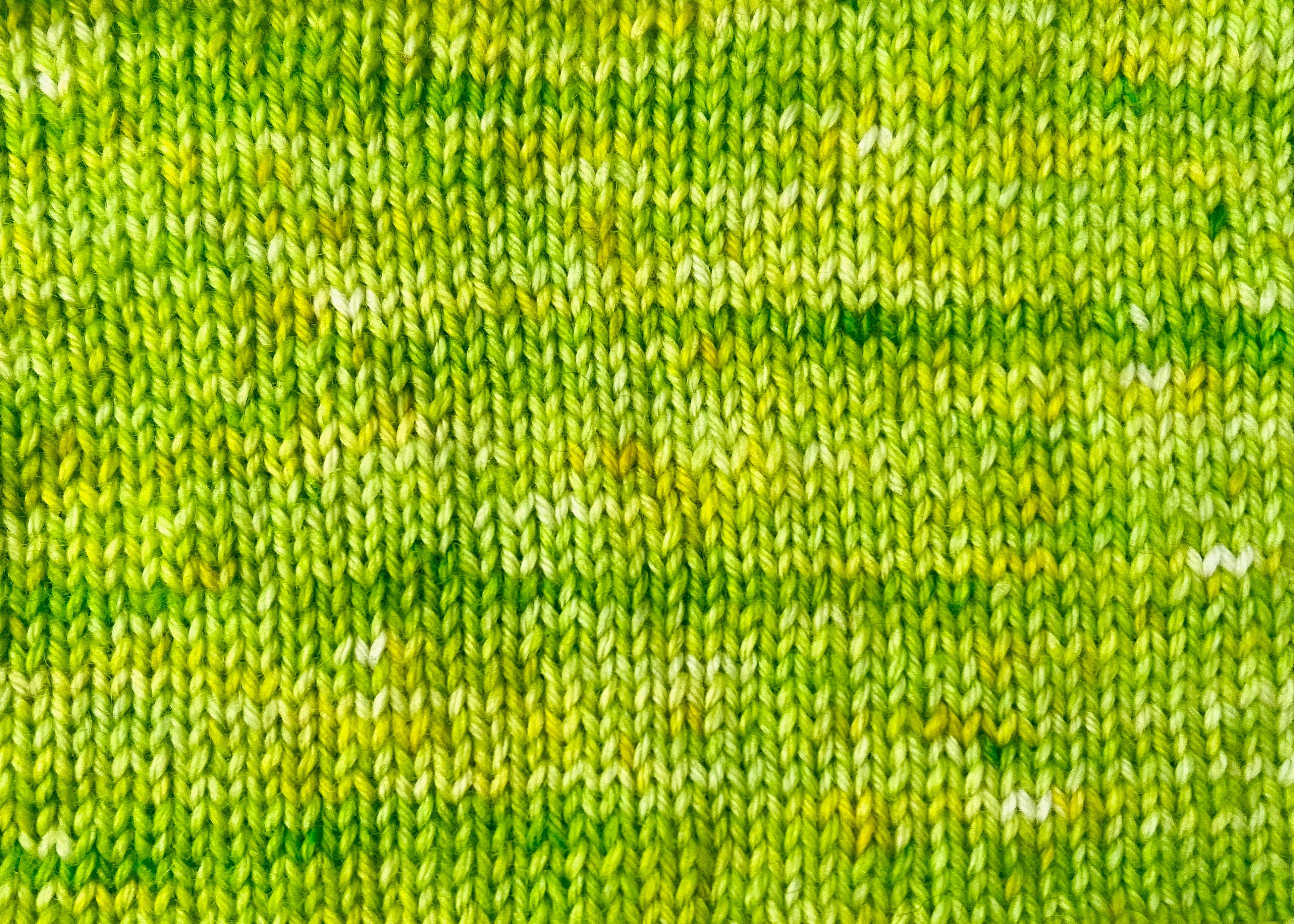 Hand-Dyed Mini Skein | Merino Cashmere Nylon | Lemon Lime | Fingering Sock Yarn | 20g 96 yards